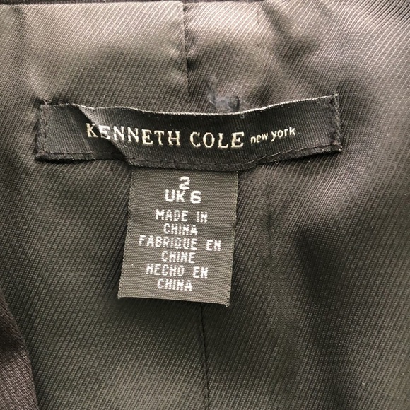 Kenneth Cole New York classic 2 button up black jacket with 2 front pockets - Picture 2 of 10